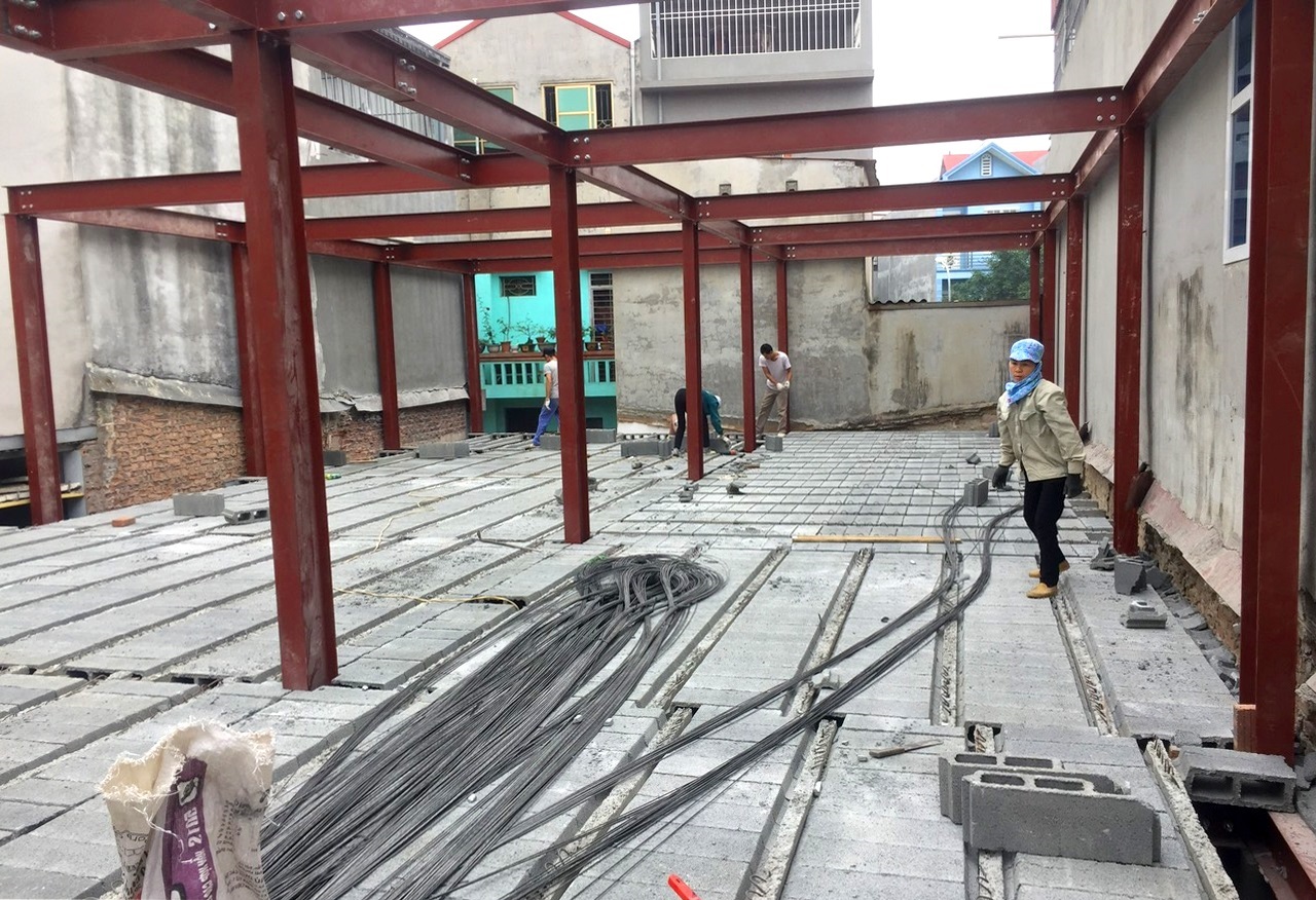 nh&agrave; tiền chế quảng nam